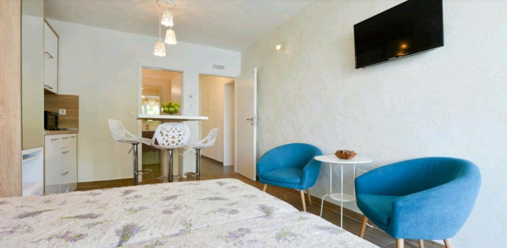 זאדאר Lavender Apt. W. Balcony In Old Town מראה חיצוני תמונה