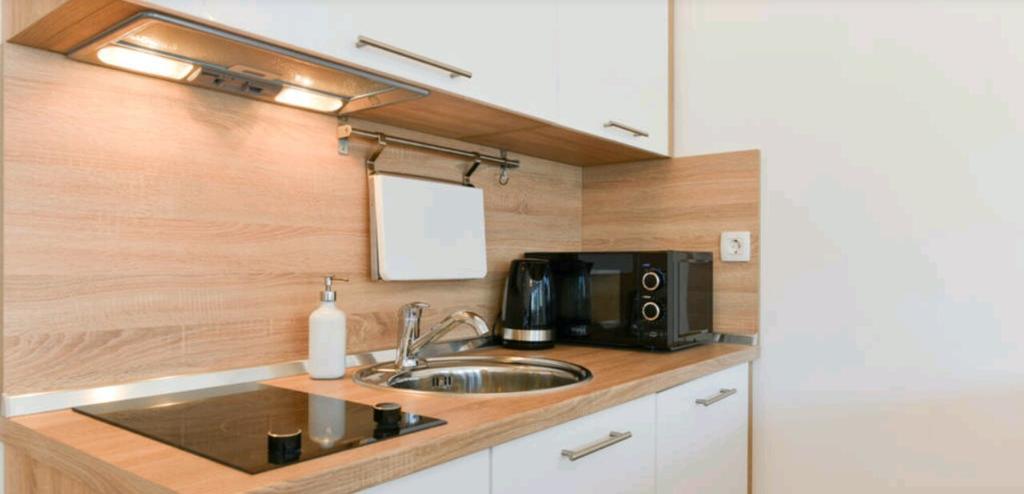 זאדאר Lavender Apt. W. Balcony In Old Town מראה חיצוני תמונה