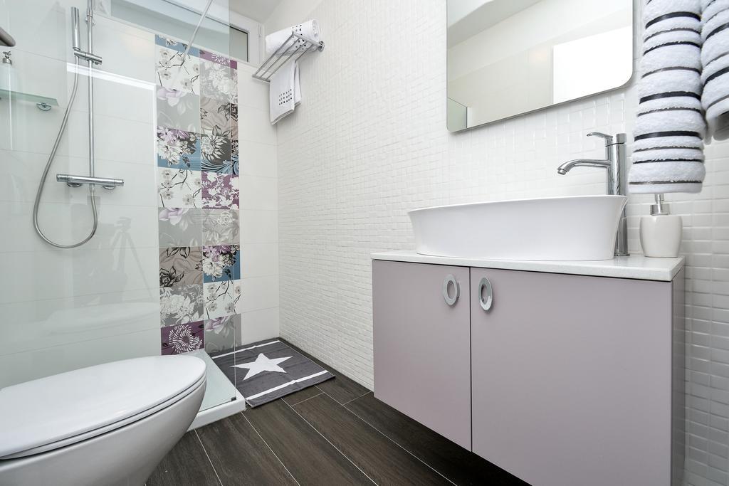 זאדאר Lavender Apt. W. Balcony In Old Town מראה חיצוני תמונה
